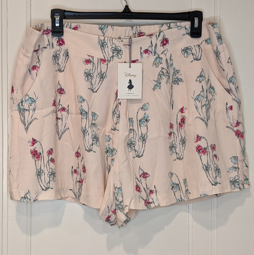Women's pink floral shorts